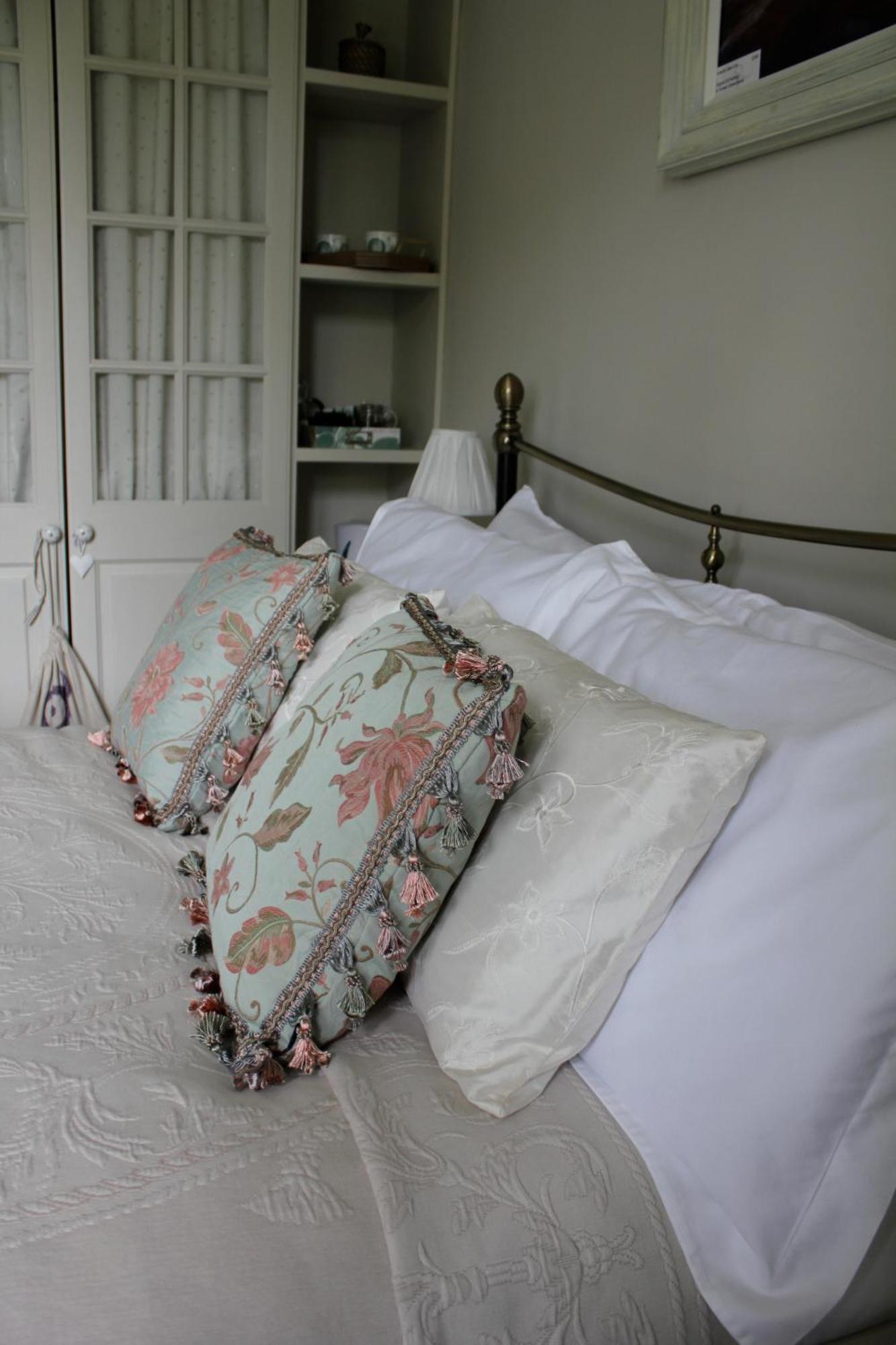 Hazel Manor ξενώνας Χαρογκέιτ Εξωτερικό φωτογραφία