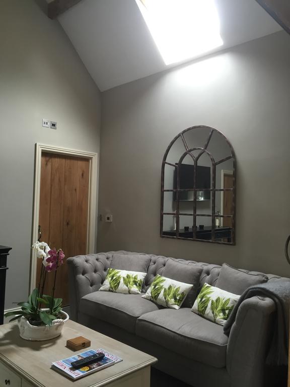 Hazel Manor ξενώνας Χαρογκέιτ Εξωτερικό φωτογραφία