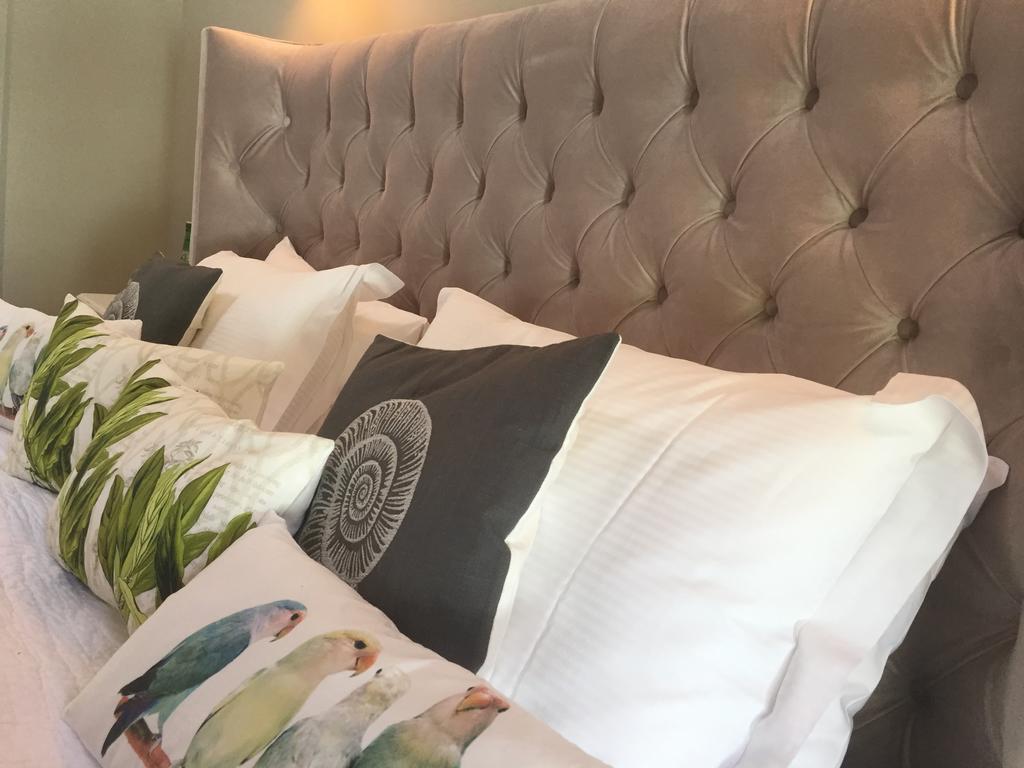 Hazel Manor ξενώνας Χαρογκέιτ Εξωτερικό φωτογραφία